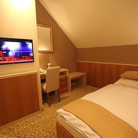 Hotel Gallus Sesvete Room photo