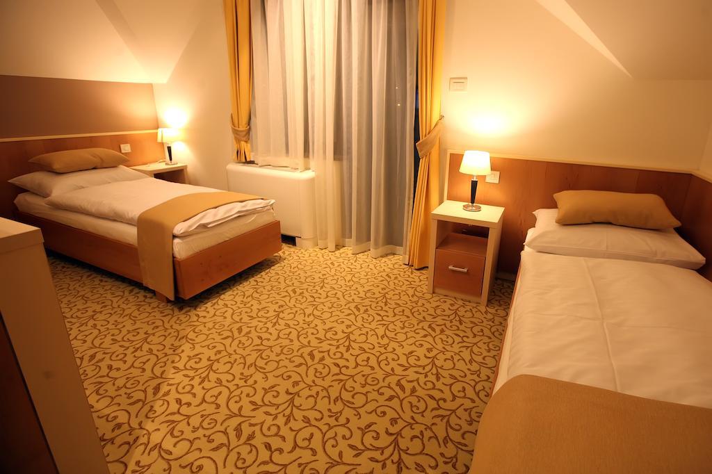 Hotel Gallus Sesvete Room photo