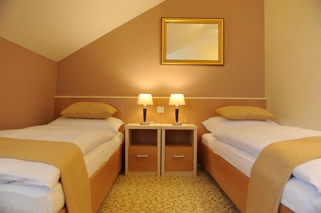 Hotel Gallus Sesvete Room photo